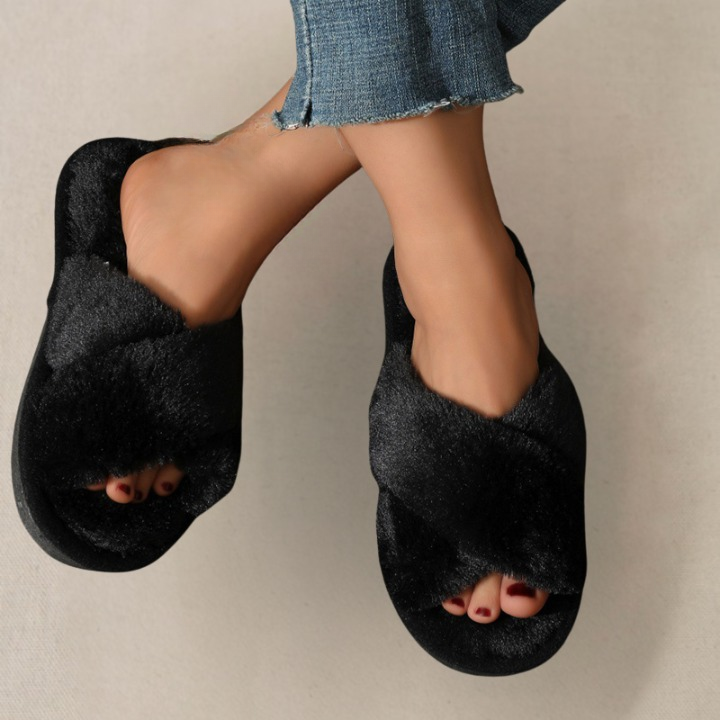 Lightweight non-slip black slippers for women