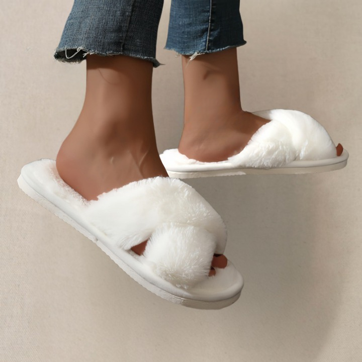Lightweight non-slip white slippers for women
