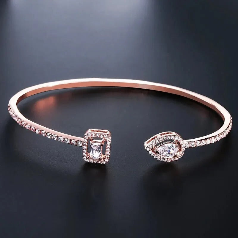 Ophelia Elegant Rose Gold Bangle Bracelet