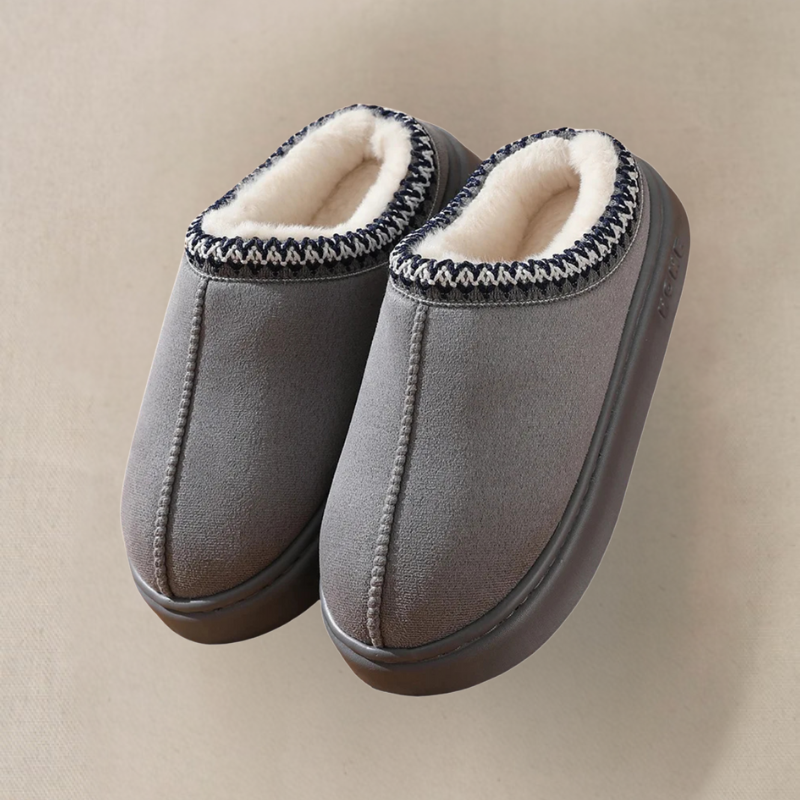 Unisex Winter Slippers – Warm Fuzzy Plush Anti-Slip House Shoes - Gray