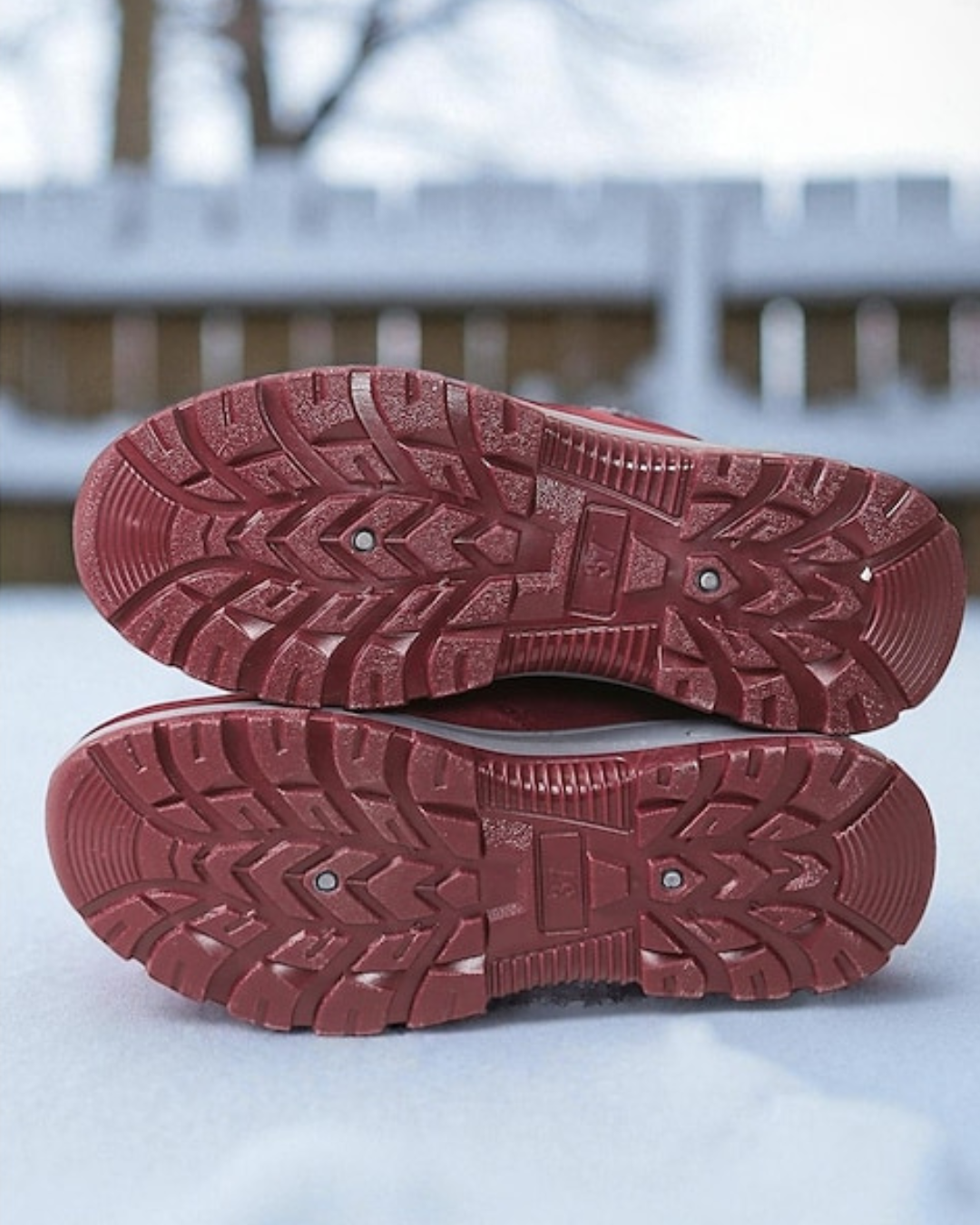 Lightweight anti-slip winter boots for snow & ice