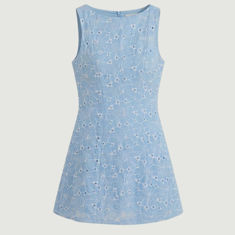 close-up front view of women’s blue summer dress showing elegant retro chic design and neckline detail