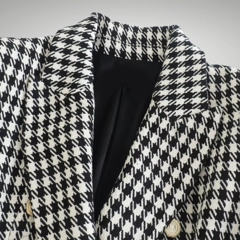 Women’s double-breasted houndstooth blazer autumn detail