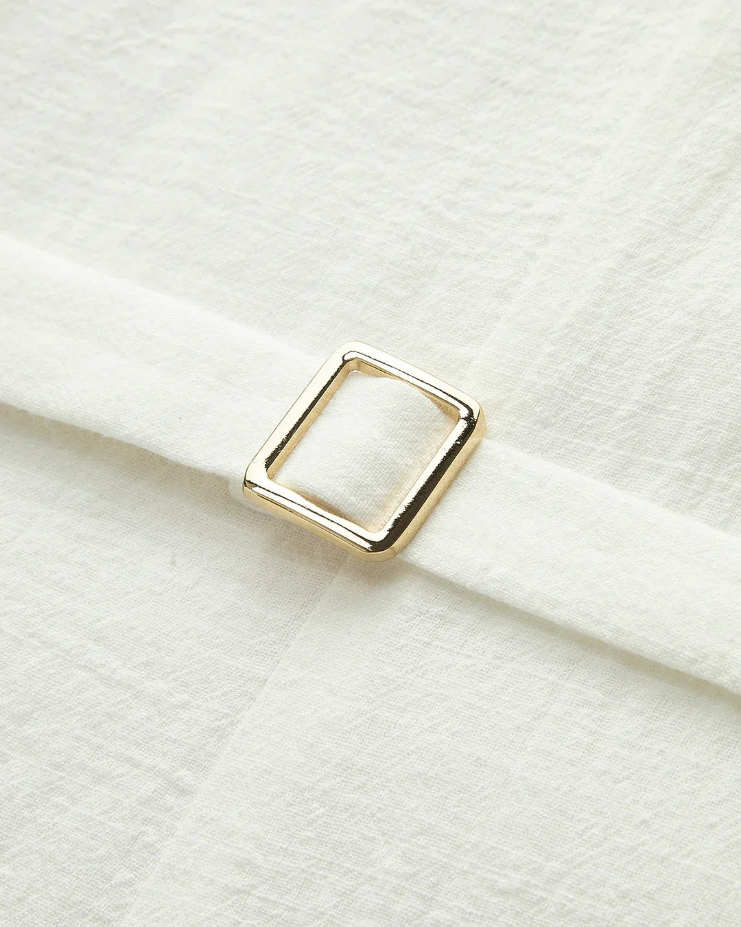 French-inspired square neckline detail linen dress