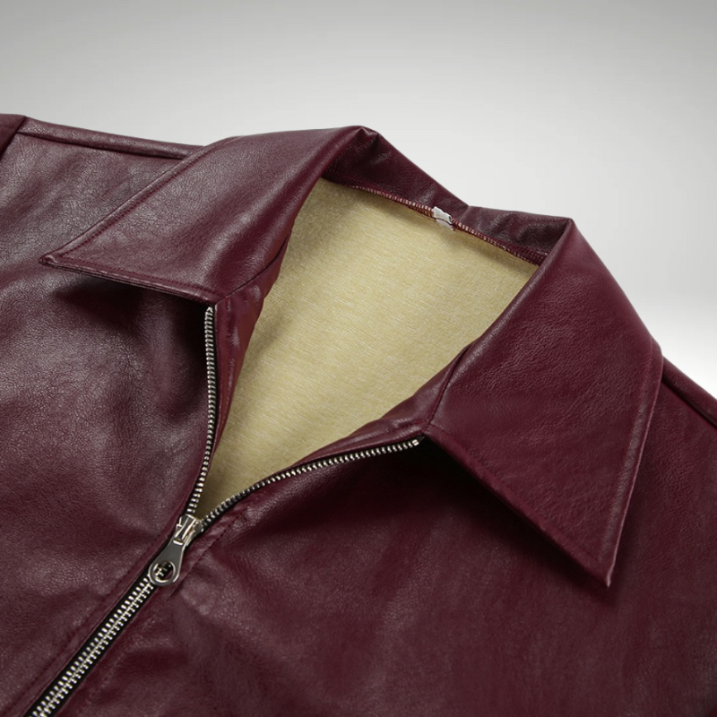Sturdy zipper detail – women’s leather-look bomber jacket
