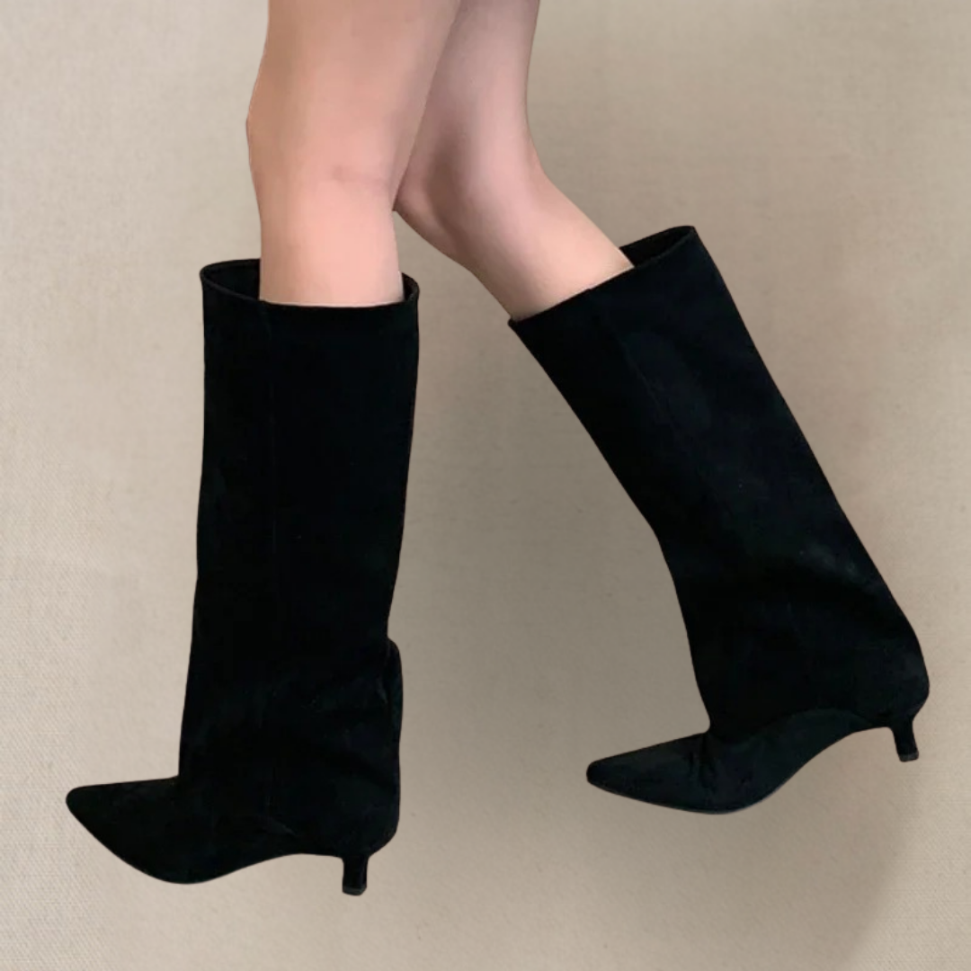 Women’s knee-high boots winter black with low heel street style side
